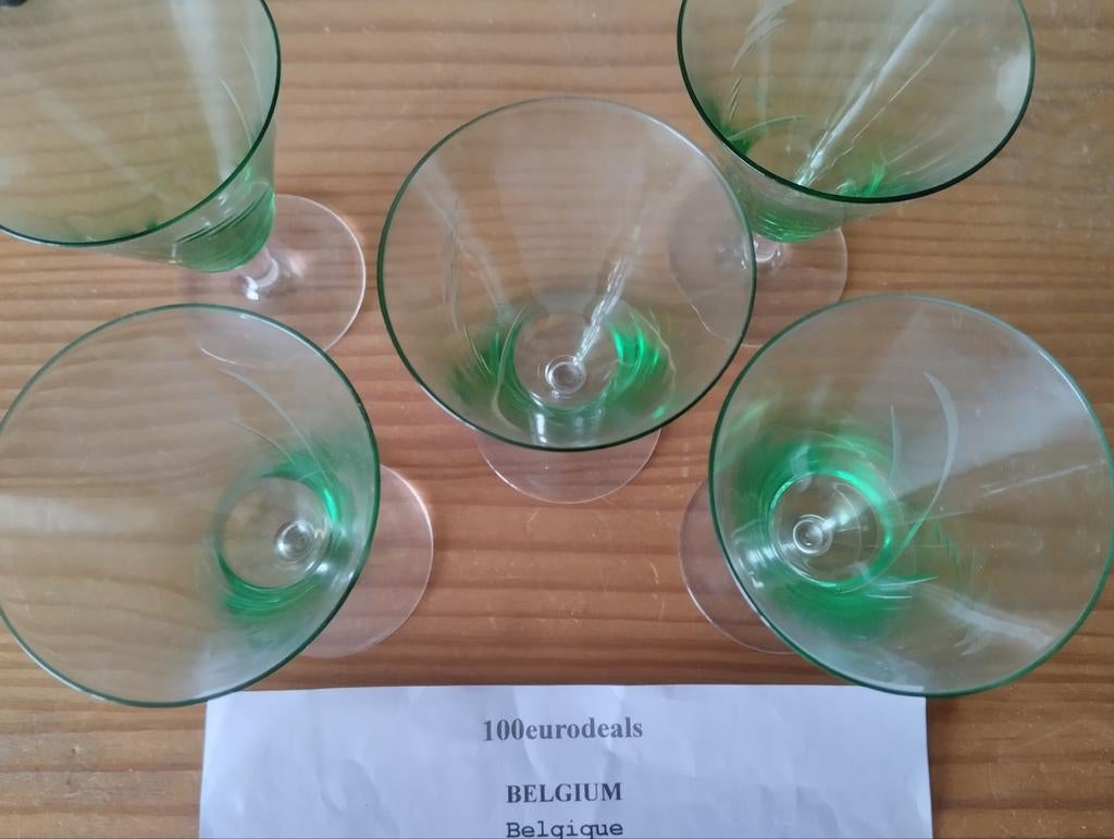Retro 5 kleine witte groen wijnglas, Verzamelen, Glas en Drinkglazen, Ophalen of Verzenden