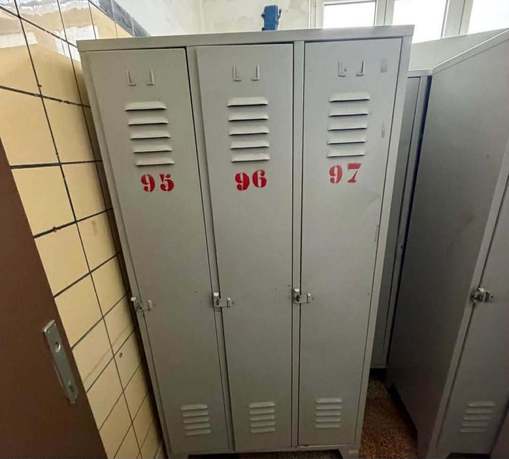 Vestiaires metallique, Enlèvement, Comme neuf