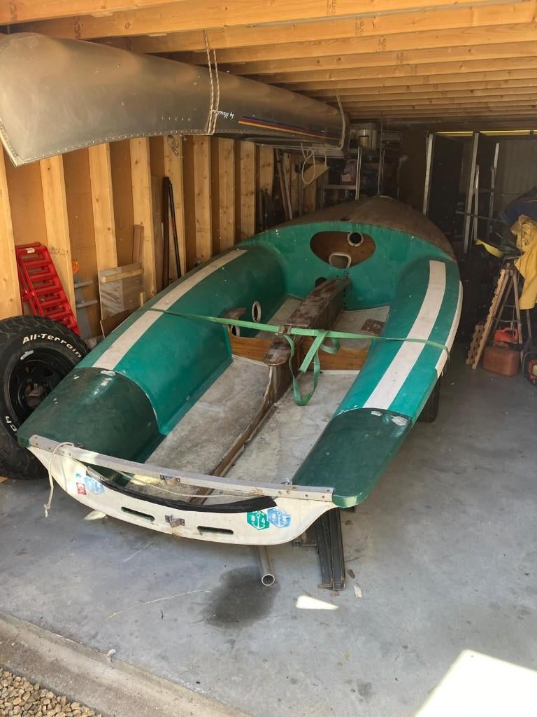 Dériveur 505, pont bois, à rafraichir. En options remorques, Sports nautiques & Bateaux, 3 à 6 mètres, Enlèvement, Utilisé, Autres types