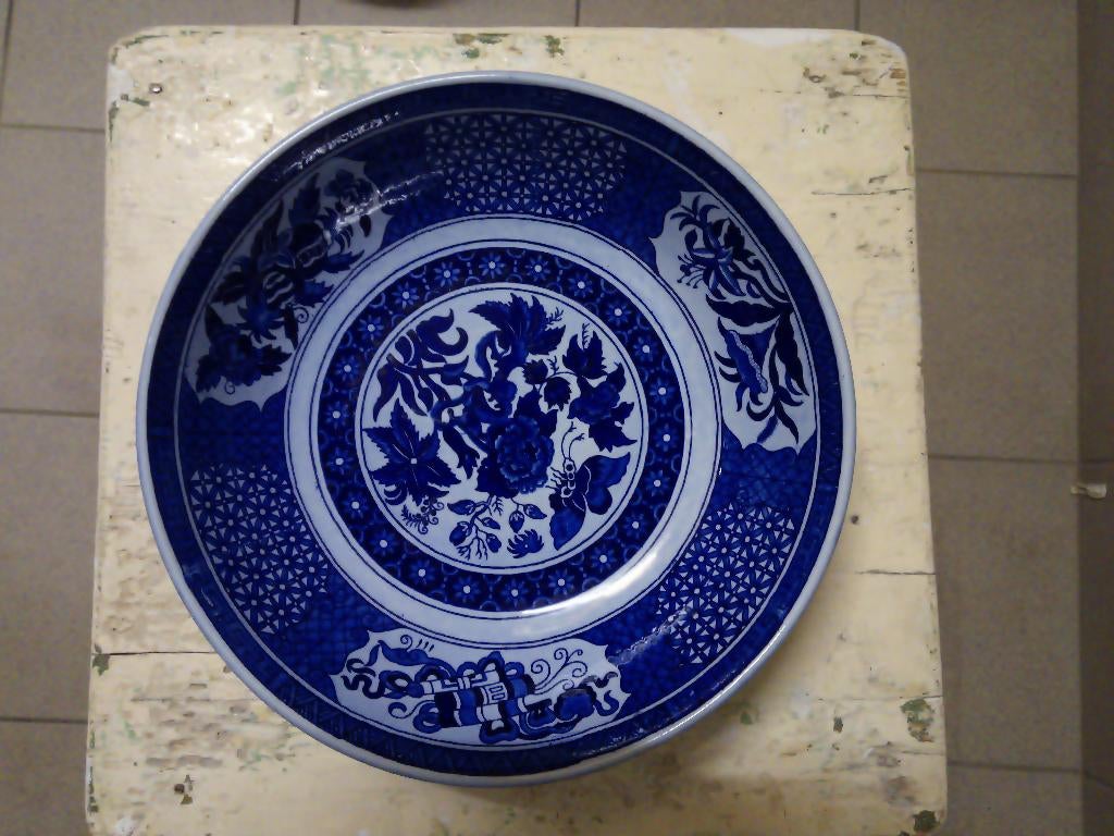 Petrus Regout Royal Sphinx Tecla blauw schaal 27 cm, Antiek en Kunst, Ophalen of Verzenden