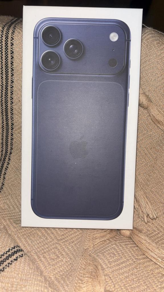 Iphone 17 pro max blauw, Telecommunicatie, Mobiele telefoons | Apple iPhone, Ophalen, Overige modellen, Blauw, 1 TB