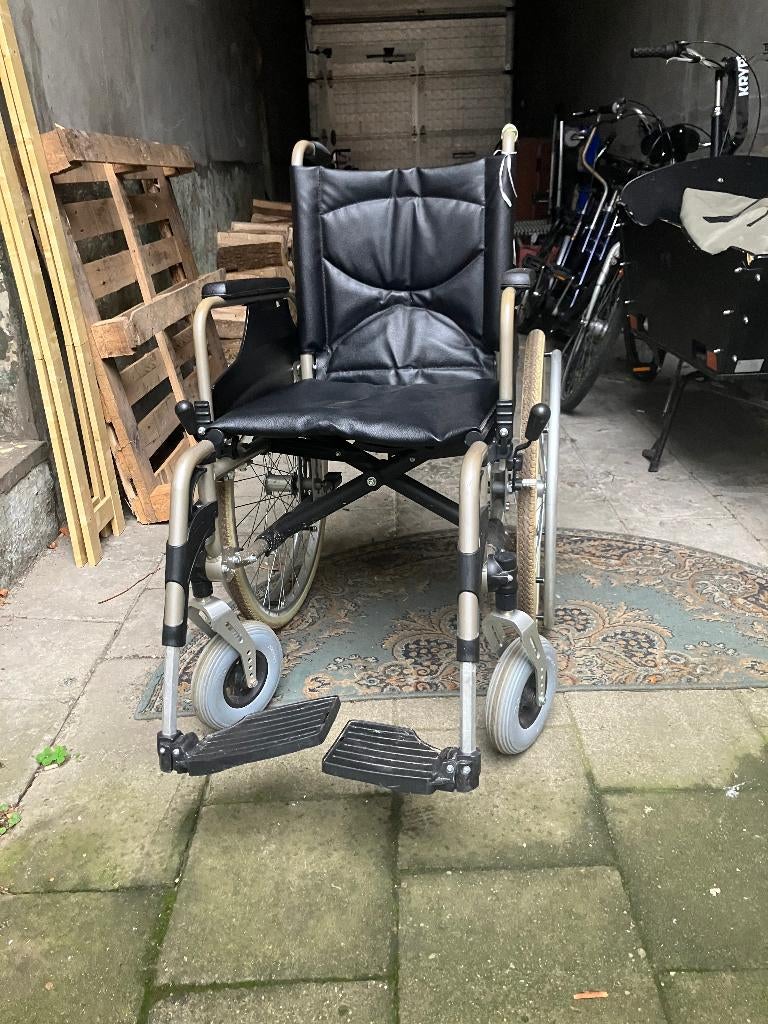 fauteuil roulant /  rolstoel, Ophalen, Zo goed als nieuw, N/