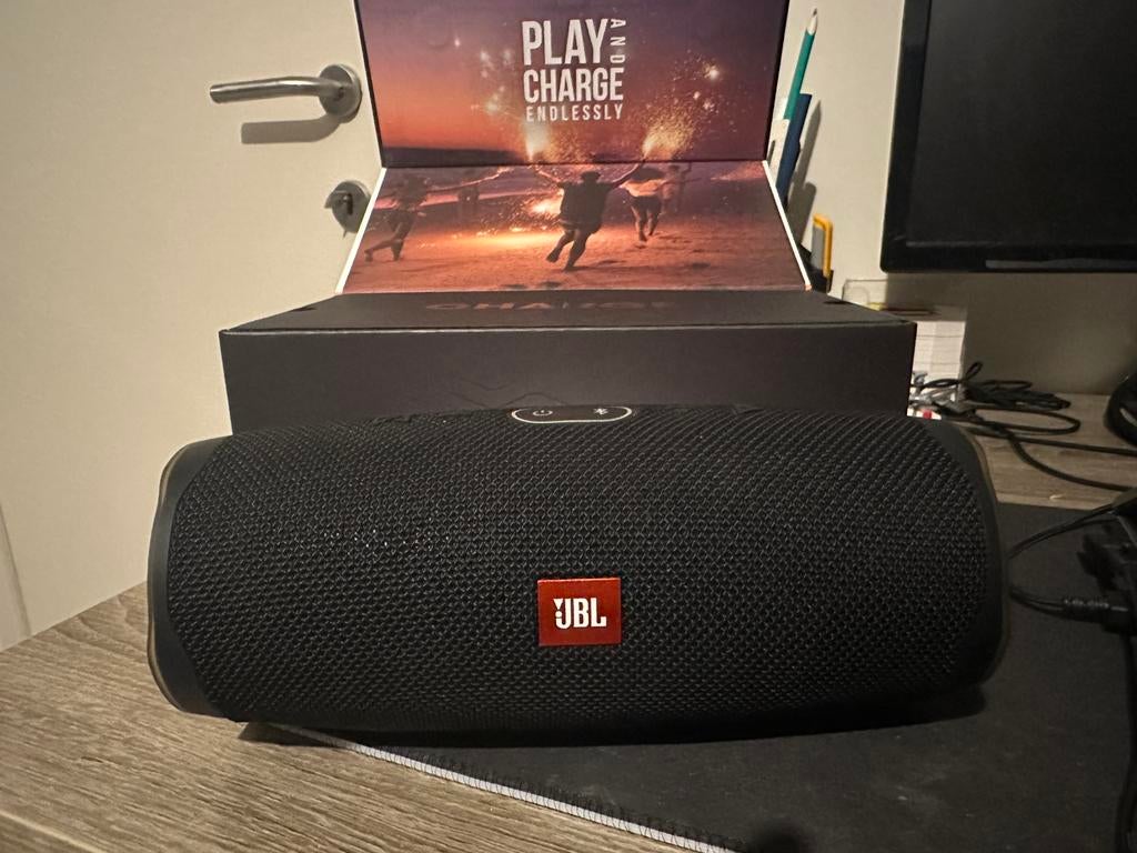JBL Charge 4, Ophalen, JBL, Overige typen, Zo goed als nieuw