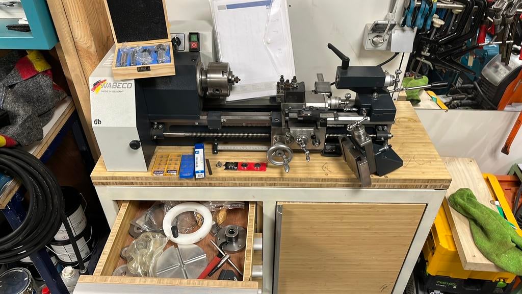 Metaal draaibank Wabeco D4000 (2018) + onderstel, Bricolage & Construction, Tours, Comme neuf, Tour à métaux, Moins de 500 mm