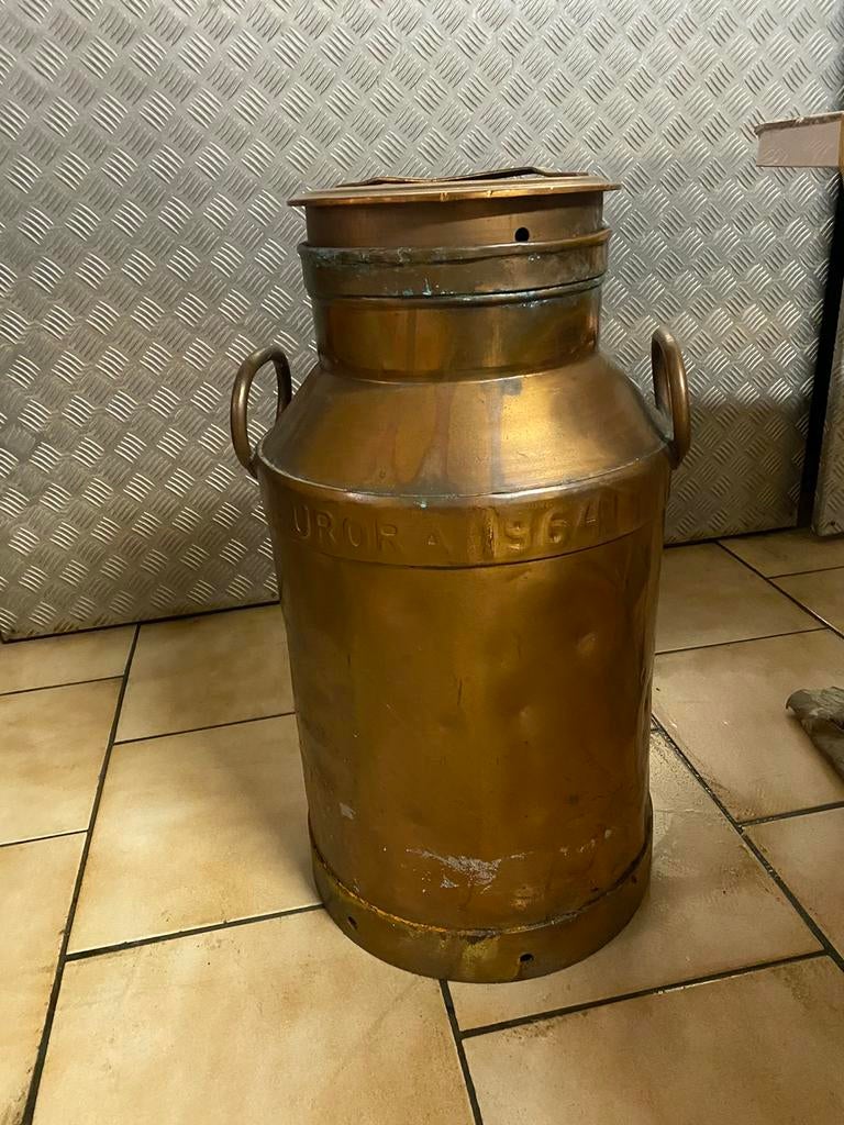 Koperen melkkan, Ophalen