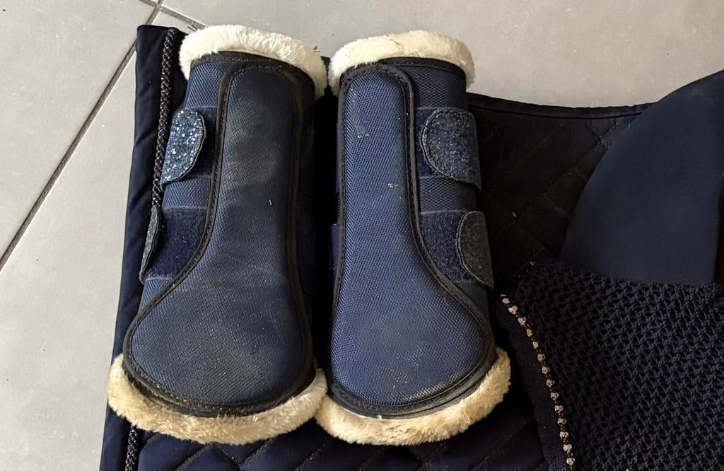 Volledige paarden uitrustingen!, Enlèvement, Comme neuf