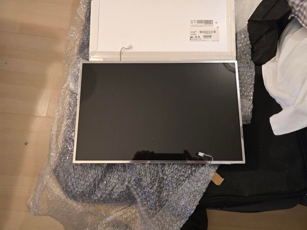 Nouvel écran LCD Philips, Informatique & Logiciels, Moniteurs, Comme neuf, Enlèvement ou Envoi