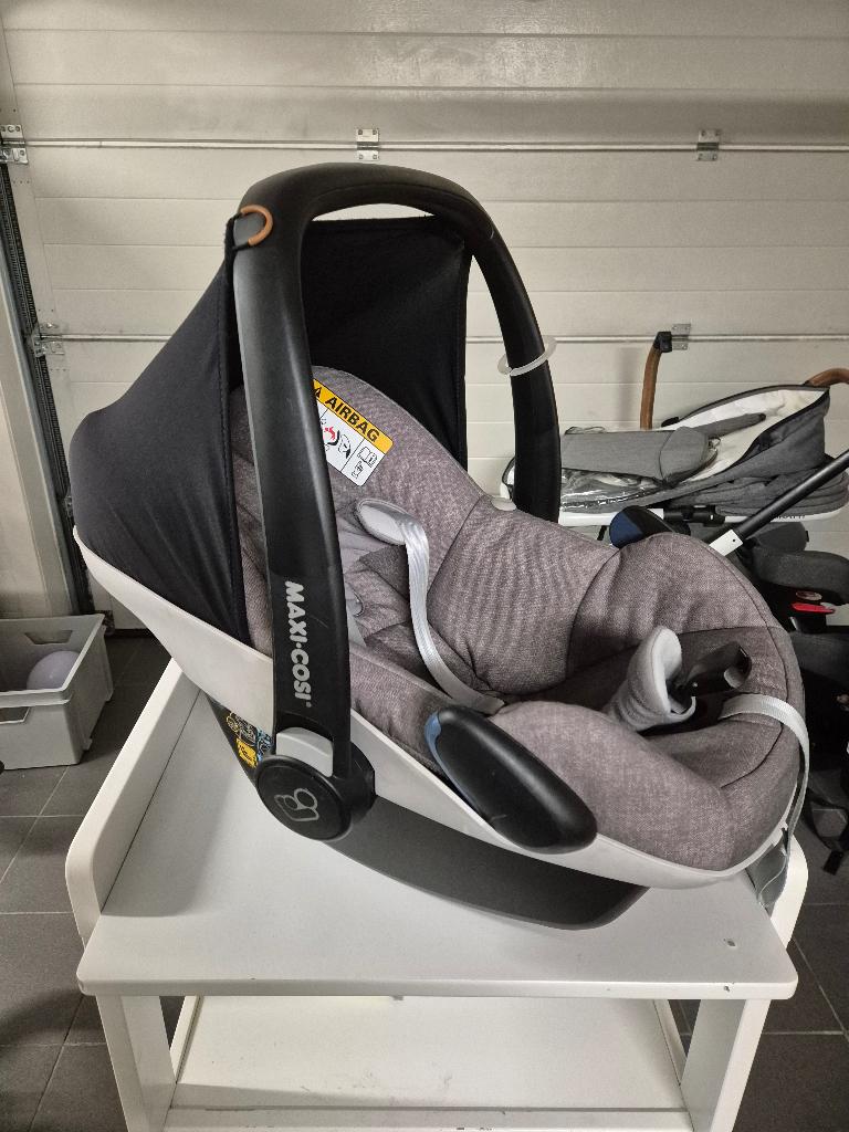 Maxi-Cosi Pebble Plus, Kinderen en Baby's, Autostoeltjes, Ophalen, Autogordel of Isofix, Gebruikt, Zijbescherming