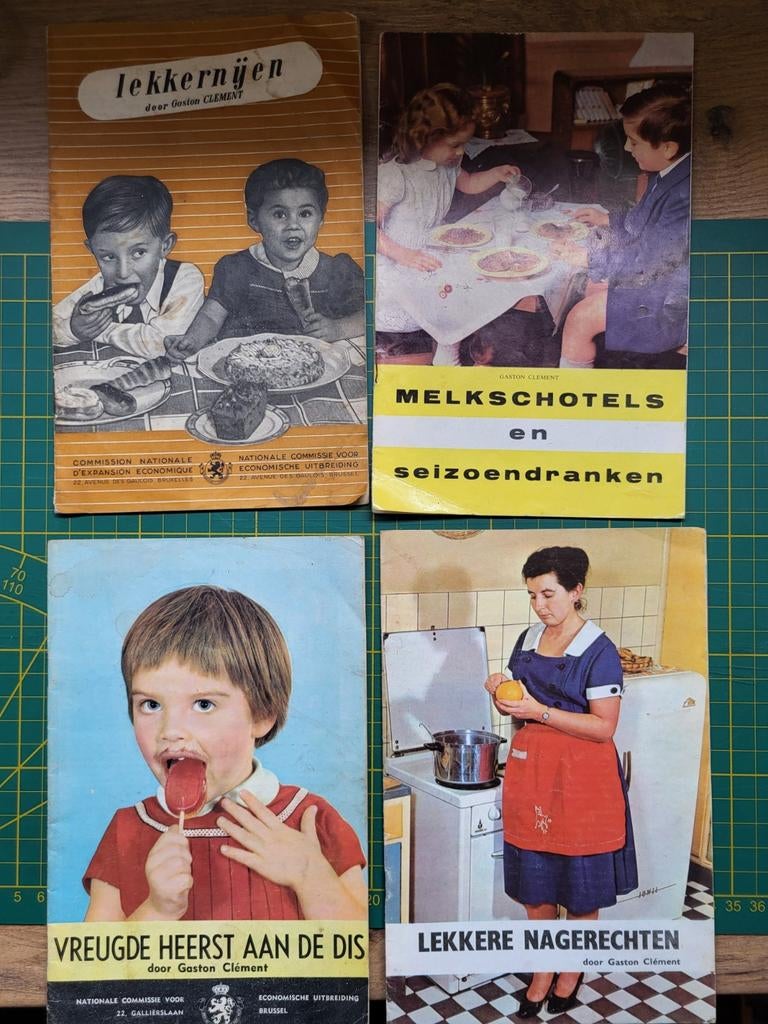 Vintage receptenboekjes - Gaston Clement, Boeken, Kookboeken, Ophalen of Verzenden, Gelezen