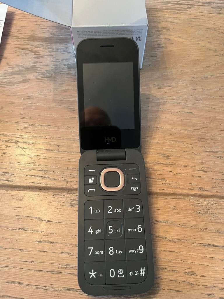 Gsm nokia Hmd2660 à clapet, gris argenté, neuf Sous garantie, Télécoms, Enlèvement, Comme neuf, Argent, À clapet