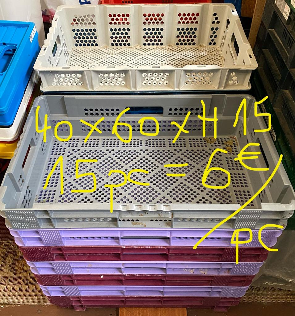 4 bacs ventilés 2(40x60x15)&2(40x60x18, 8€/pc, Enlèvement ou Envoi, Comme neuf, Osier, Panier