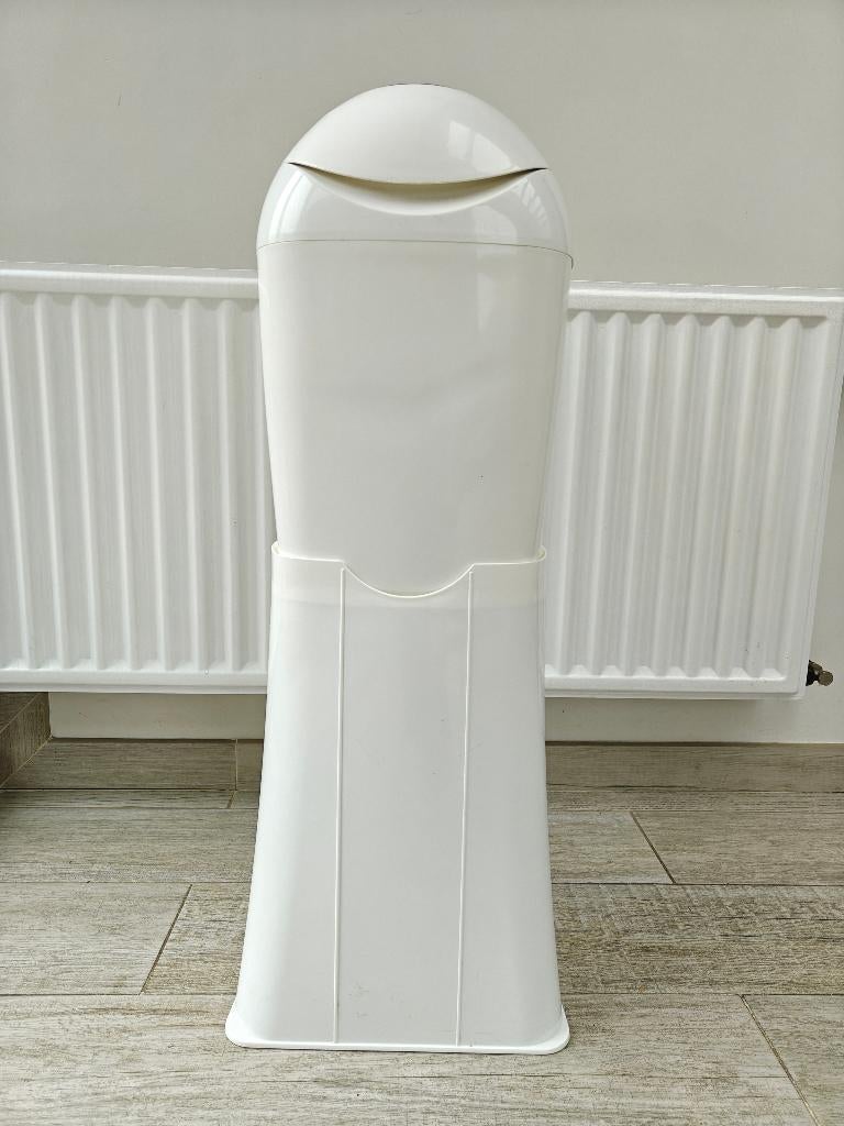 Luieremmer Tommee Tippee + 4 casettes vullingen + verhoger, Sangenic, Luieremmer, Ophalen of Verzenden, Zo goed als nieuw