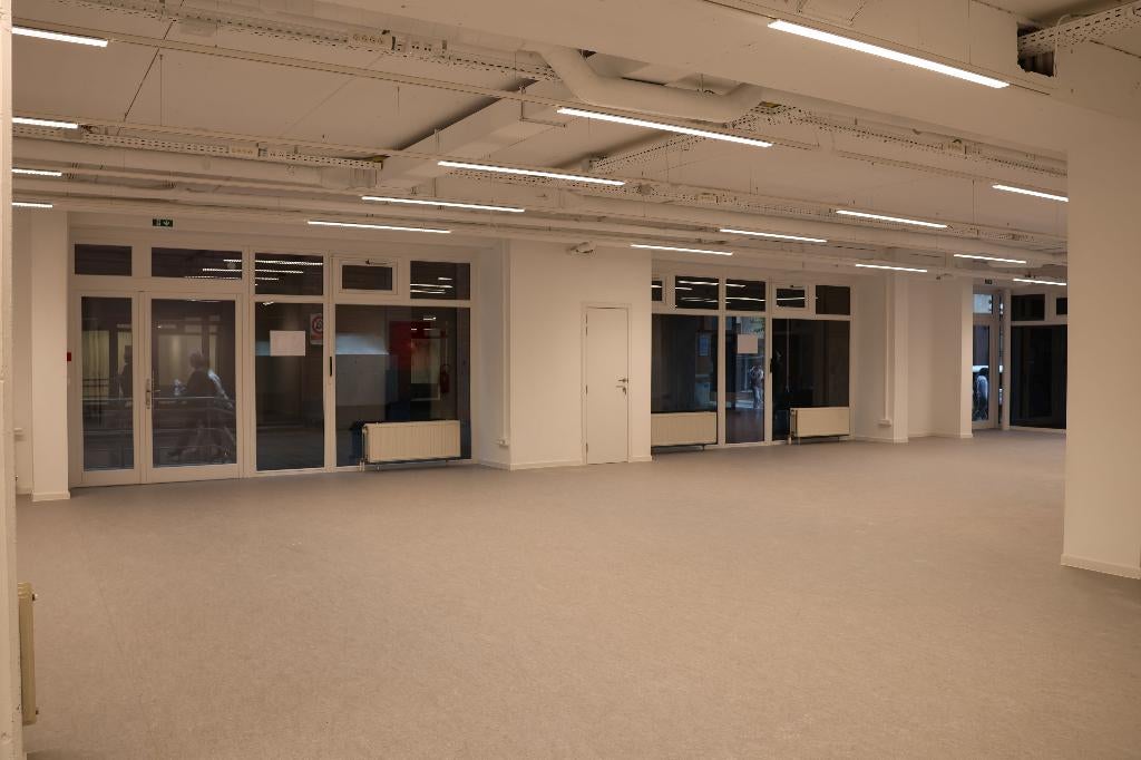 Toutes les catégories, Immo, Appartements & Studios à louer, Charleroi, 50 m² ou plus