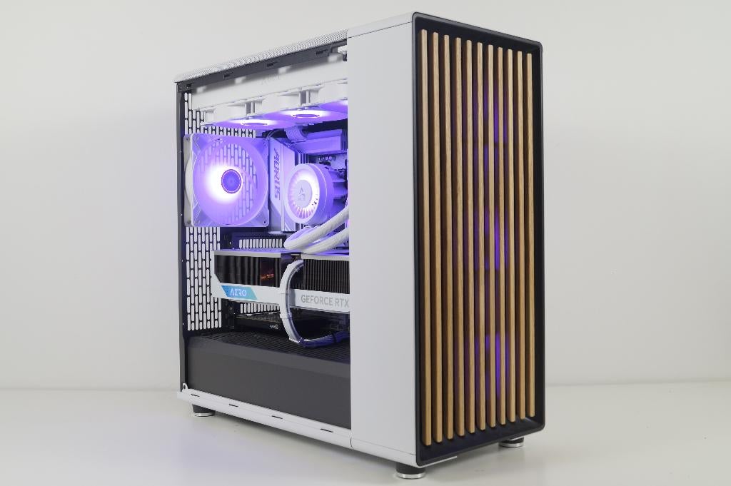PC Gaming (R7 9800X3D + RTX 4080 Super + 64Go + 2To), Computers en Software, 64 GB of meer, Le pc est monté avec différentes marques