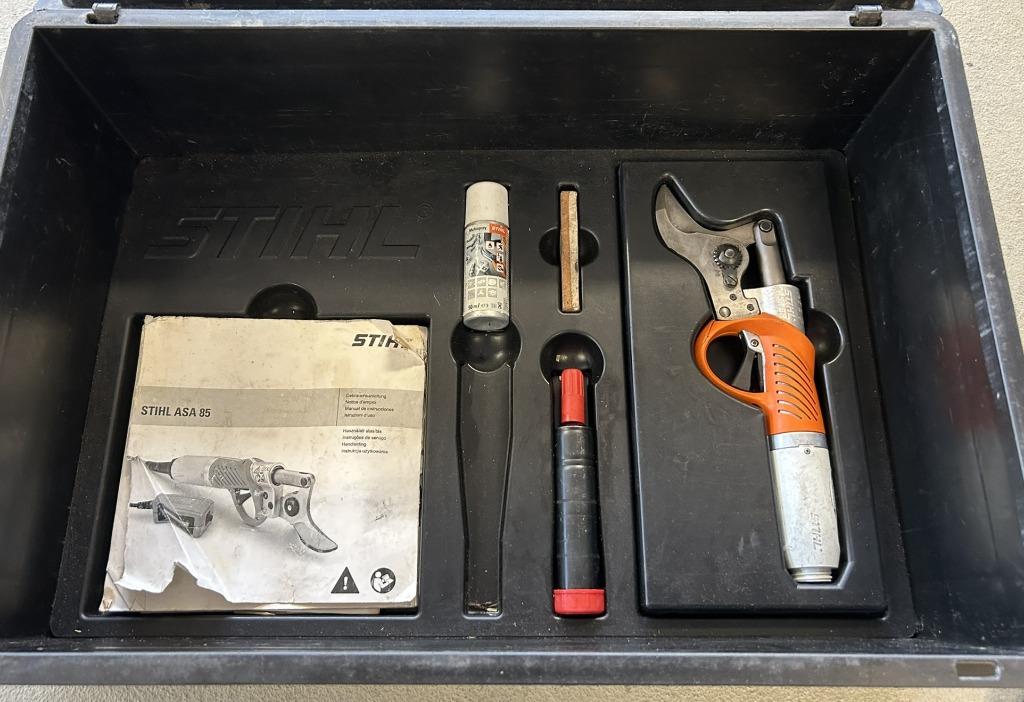 Stihl ASA 85 accu takkenschaar/accusnoeischaar gebruikt, Ophalen, Gebruikt, 40 t/m 49 mm, Stihl