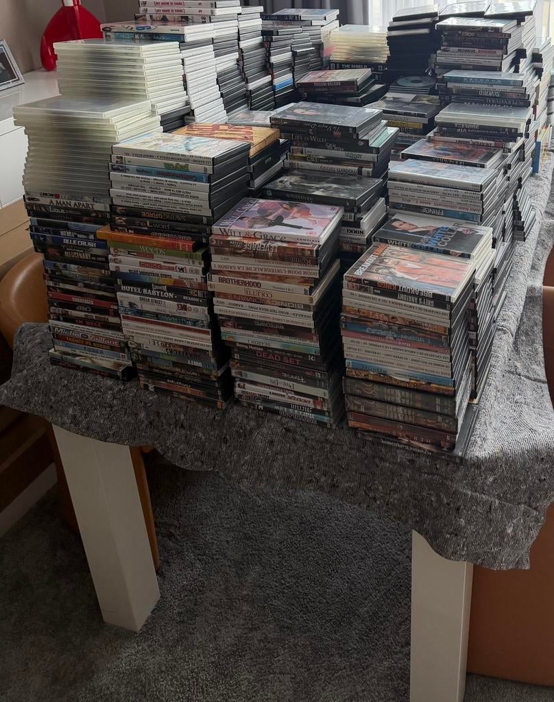 Lot dvd de + de 3000 DVD format DIVX avi,mkv,original+cd, Diversen, Rommelmarktspullen, Gebruikt, Ophalen
