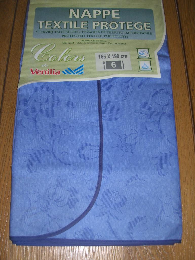 Nappe rectangulaire plastifiée. 1 M 90 x 1 m 55.Finie biais., Enlèvement ou Envoi, Neuf, Rectangle