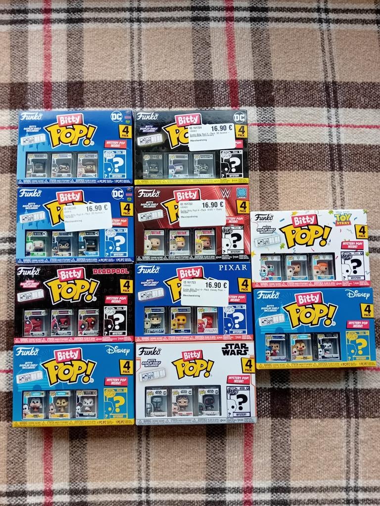 10 NIEUWE EN VERPAKTE „BITTY POP” BOXEN, Hobby en Vrije tijd, Modelbouw | Figuren en Diorama's, Ophalen of Verzenden, Nieuw, Figuur of Figuren