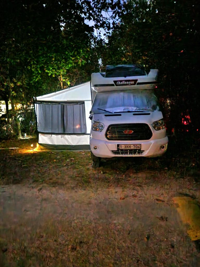 Challenger Quartz 380-2020-20.000km-6 couchages-Grand Garage, Toilette à cassette, Boîte manuelle, Challenger, Particulier