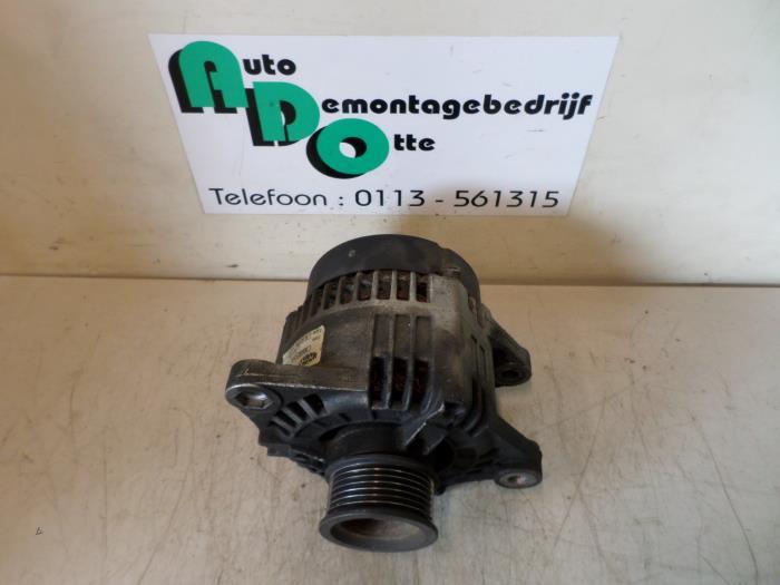 Dynamo d'un Alfa Romeo 156, Autos : Pièces & Accessoires, -, 3 mois de garantie, Utilisé, Alfa Romeo