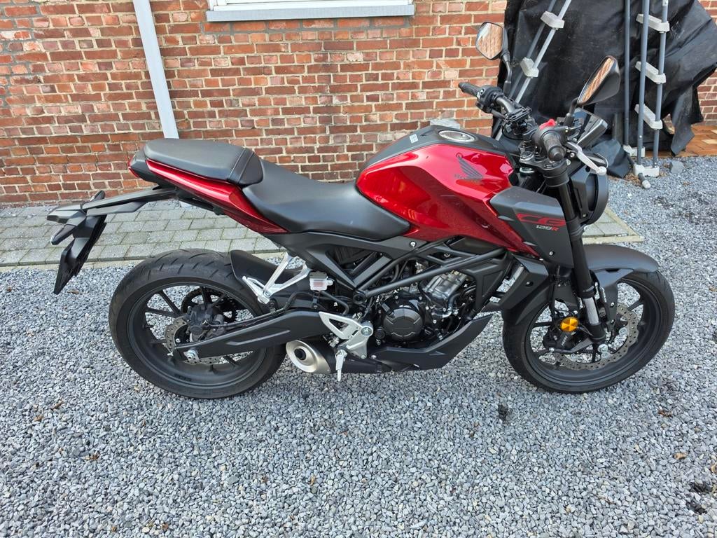 Honda CB125R 2025 in absolute nieuwstaat, Particulier, 1 cylindre, Naked bike, 125 cm³