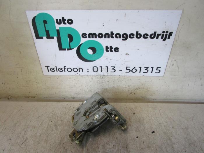 Serrure portière mécanique 4portes arrière droite d'un Me, 3 mois de garantie, Utilisé, -, -