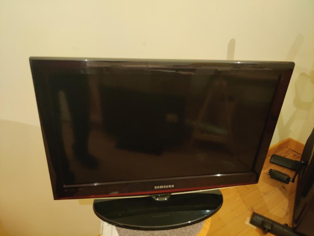 Televisie Samsung LE 26 C 450, TV, Hi-fi & Vidéo, LED, 50 Hz, 60 à 80 cm, HD Ready (720p)