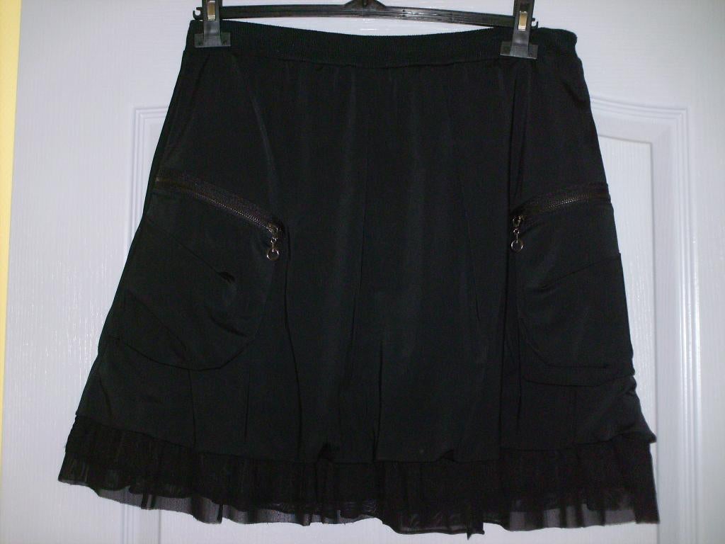 a vendre jupe pour dame, Kleding | Dames, Rokken, Zwart, Maat 46/48 (XL) of groter, Ophalen of Verzenden, Knielengte