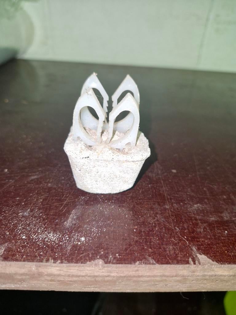 Gratis afstandhouders 3 cm betonijzer, Doe-het-zelf en Bouw, Ophalen