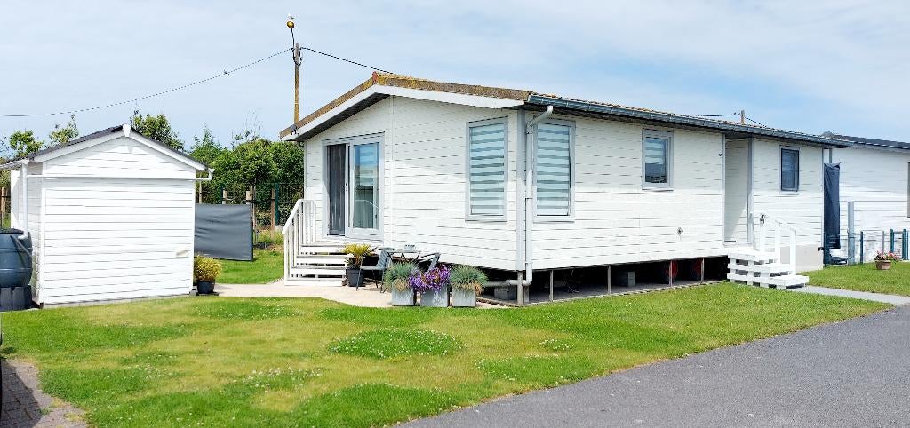 Grote vernieuwde chalet verblijfspark Ponderosa Middelkerke, Caravans en Kamperen, Tot en met 2