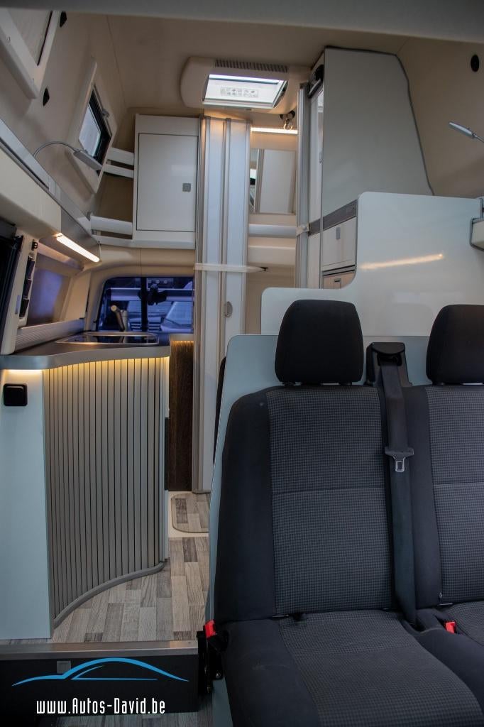Westfalia Club Joker toit surélevé, 2,0 TDI DSG 150CV 4 Lits, Caravanes & Camping, Jusqu'à 4, Siège standard, Diesel, Réfrigérateur