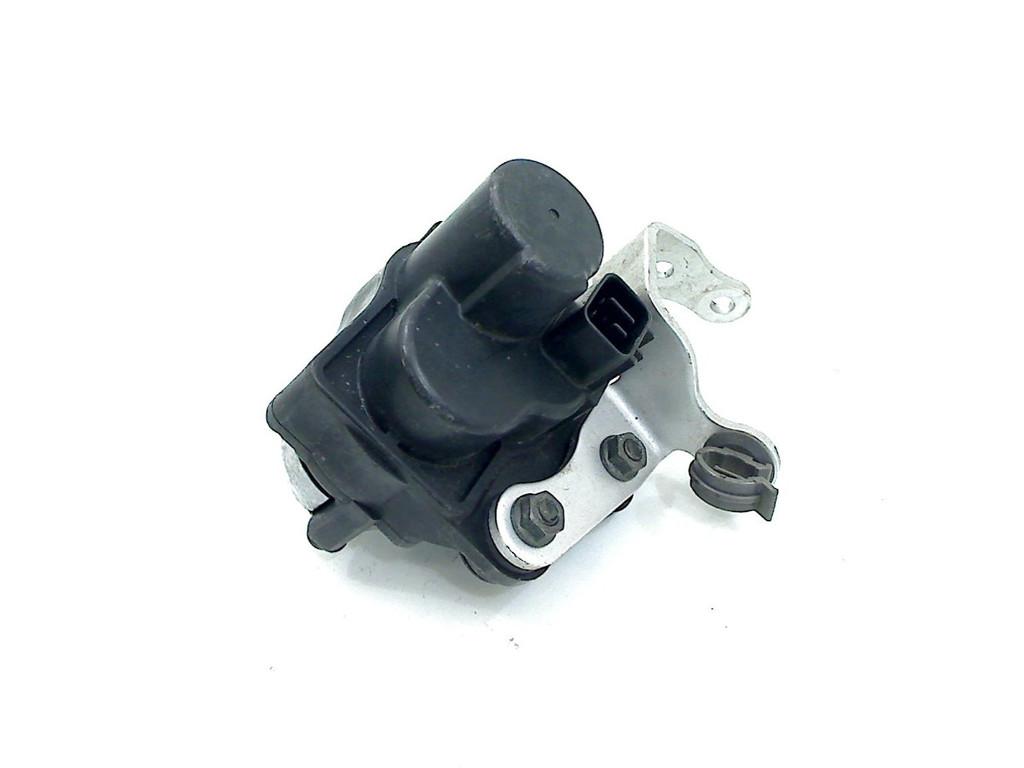 SERVOMOTOR Yamaha YZF R1 2002-2003 (YZF-R1 5PW), Dhr. S. di Majo, Gebruikt, Info@cama-motorparts.nl, P.J. Troelstraweg 8 8
3144 CX  MAASSLUIS, NL