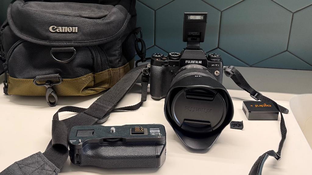 Fujifilm X-T1 , met 16-55 lens, Audio, Tv en Foto, Fotocamera's Digitaal, Ophalen, Gebruikt, Fuji