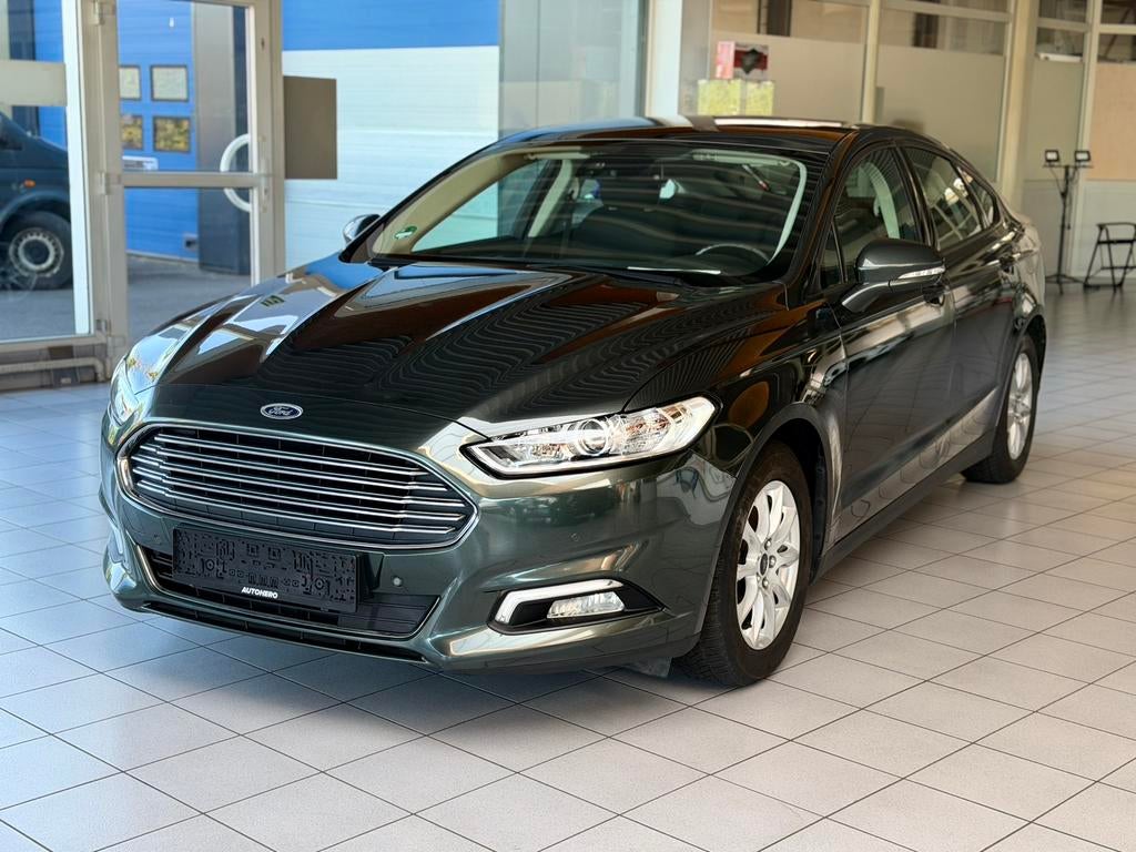 FORD MONDEO BUSINESS EDITION/ BENZINE/EURO6, Auto's, Ford, Voorwielaandrijving, Stof, https://public.car-pass.be/vhr/50a24c33-7913-4acb-9809-e426a4871efb