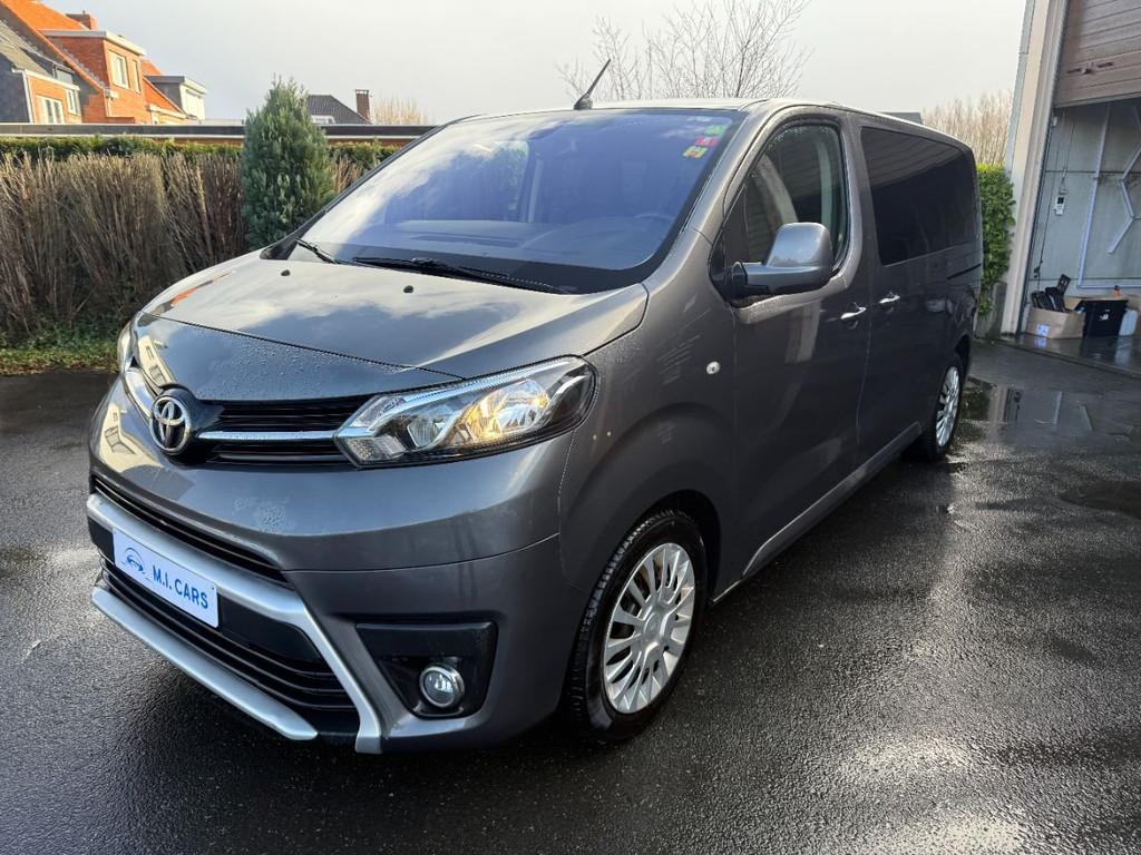 Toyota ProAce Compact 8PL 61000KM (bj 2017), Auto's, Toyota, Voorwielaandrijving, Gebruikt, Euro 6, 4 cilinders
