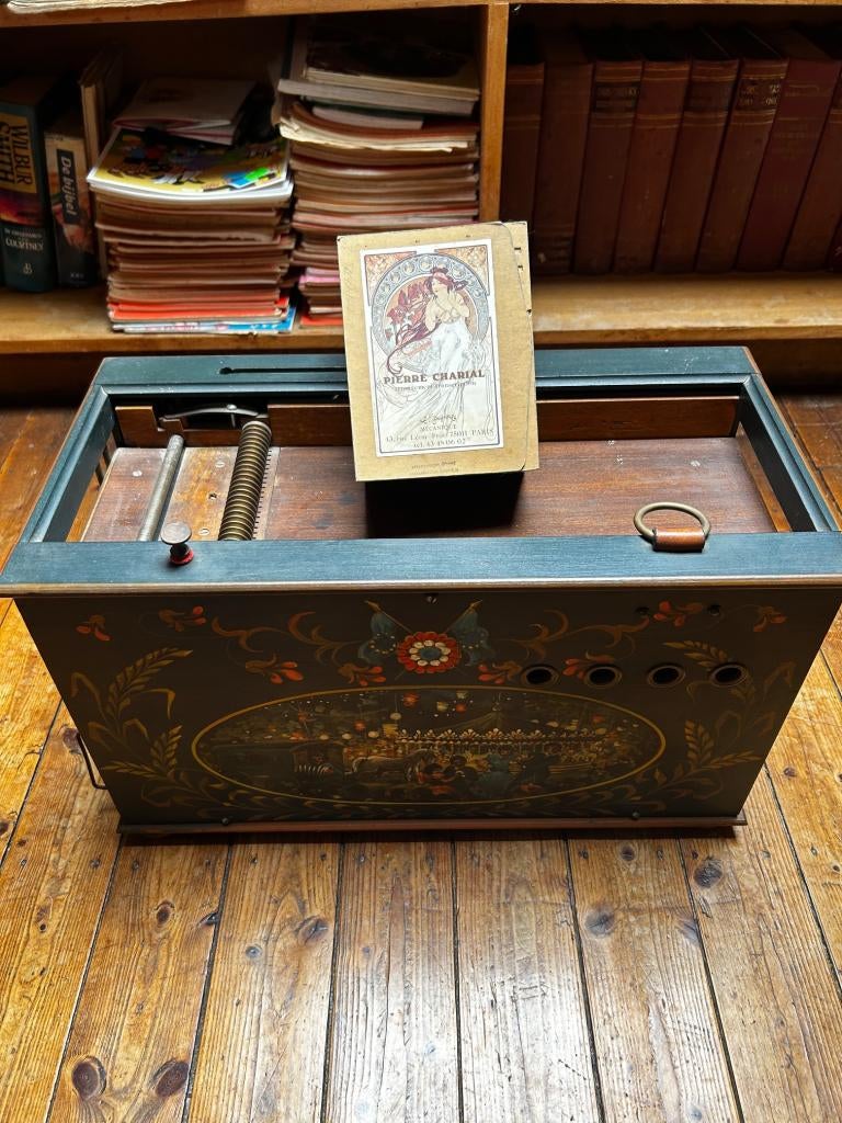 Draagbaar draaiorgel–Orgues Odin–27 noten–werkend, Ophalen, Gebruikt