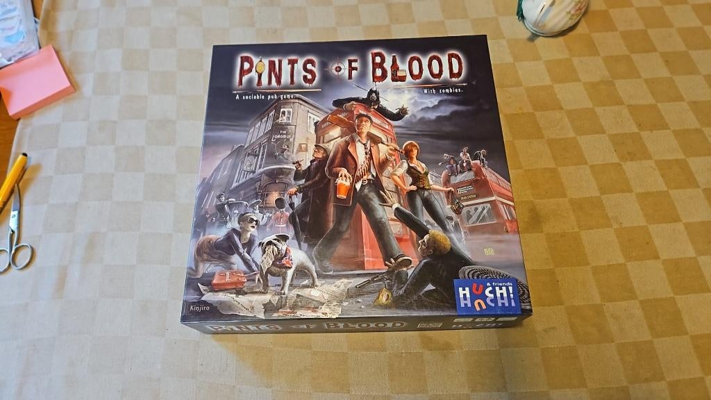 jeu de plateau : jeu tactique Pints of Blood en anglais, Trois ou quatre joueurs, Enlèvement ou Envoi, Neuf