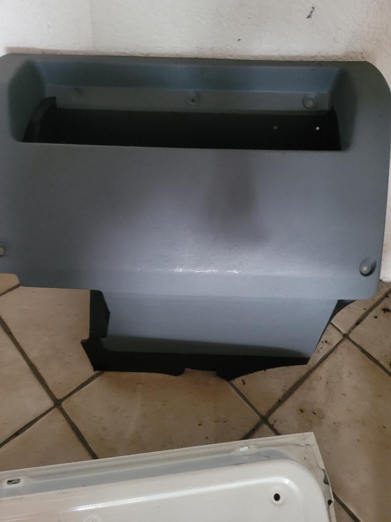 Bac / Boîtier de Boîte à Gants Škoda FABIA I Gris 6Y1857097H, Enlèvement, Neuf, Skoda