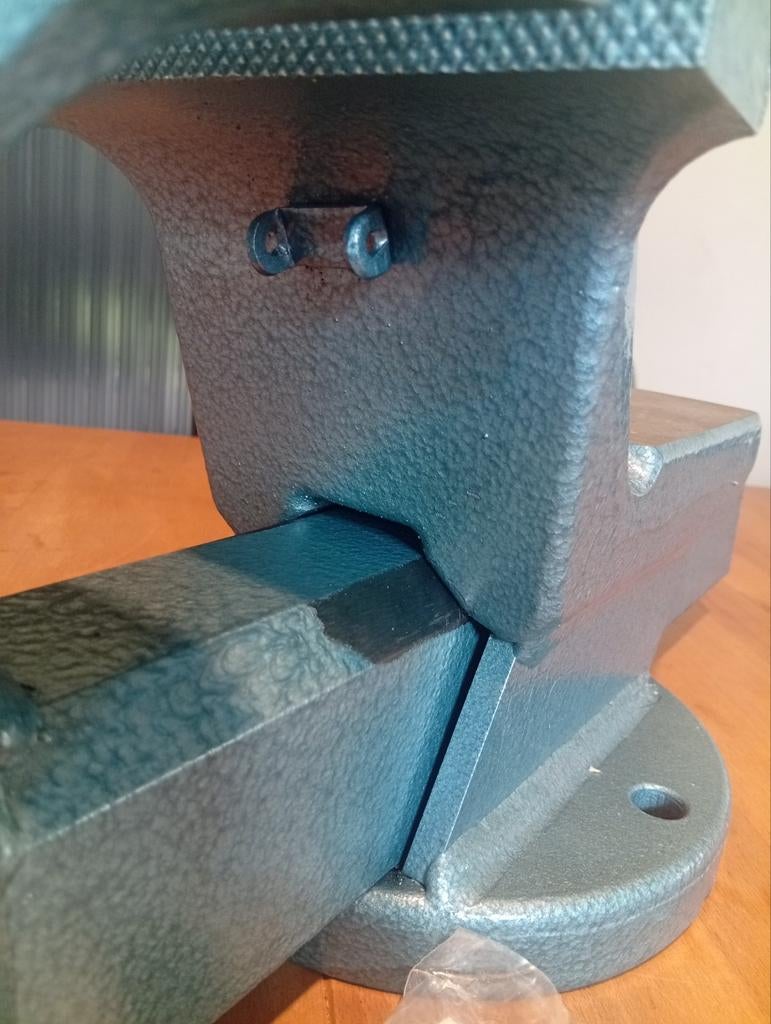 Ridgid vise neuf, Bricolage & Construction, Établis, Étau, Enlèvement ou Envoi