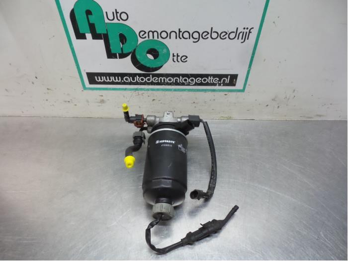 Boîtier de filtre carburant d'un Kia Sportage (Sportage 05-, Autos : Pièces & Accessoires, Filtres, Kia, Utilisé, 3 mois de garantie