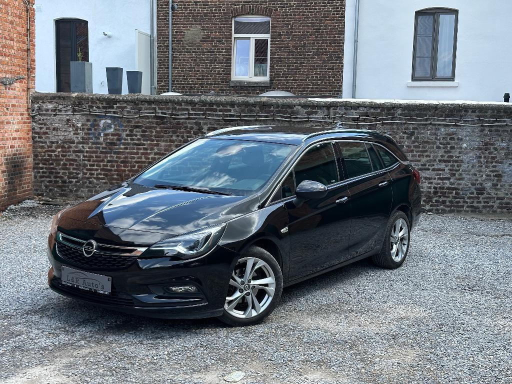 Opel Astra Sports Tourer benzine 1,4 cc automaat, Auto's, Automaat, 4 cilinders, Leder en Stof, Zwart