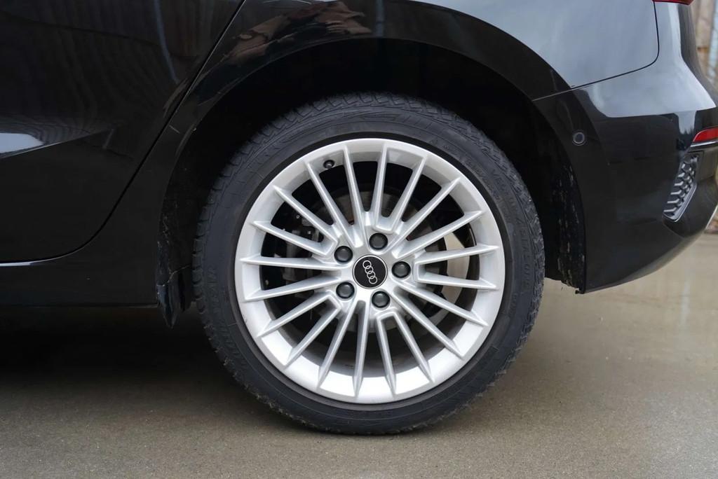 Audi A3 Sportback A3 40 TFSIe S tronic Plug in*Topstaat!, Auto's, Audi, Automaat, Stof, Gebruikt, 4 cilinders