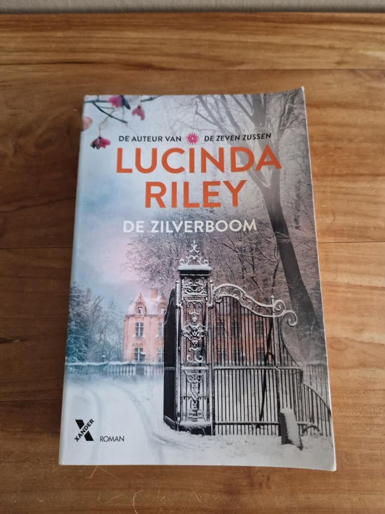 Lucinda riley de zilverboom, Ophalen