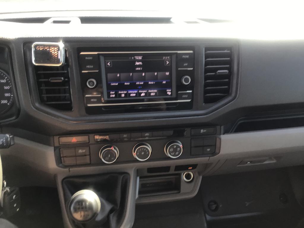 volkswagen crafter aluvan/laadlift 2024 51000km VERKOCHT, Auto's, Bestelwagens en Lichte vracht, Voorwielaandrijving, 4 deurs