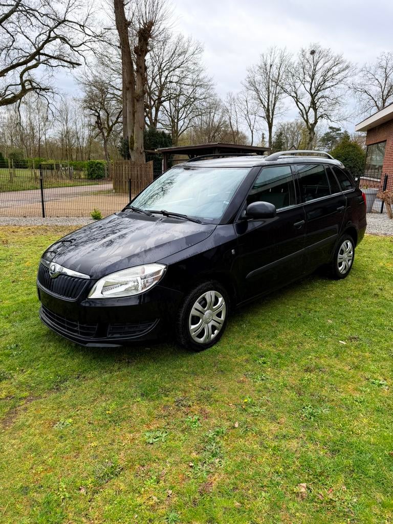 Skoda Fabia*1.2Benzine*Airco*Gekeurd voor verkoop*, Auto's, Voorwielaandrijving, Stof, Zwart, 1198 cc