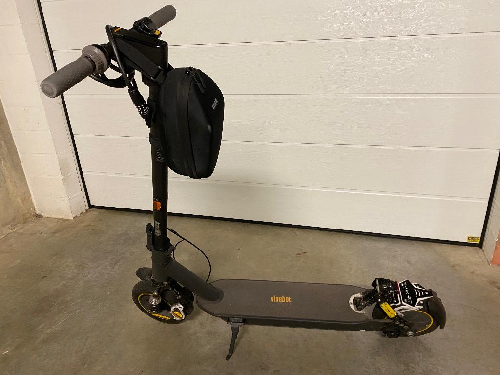 Ninebot Max G 30EII, Fietsen en Brommers, Steps, Gebruikt, Elektrische step (E-scooter), Ophalen