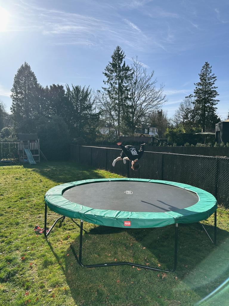 BERG champion trampoline 430, Ophalen, Gebruikt