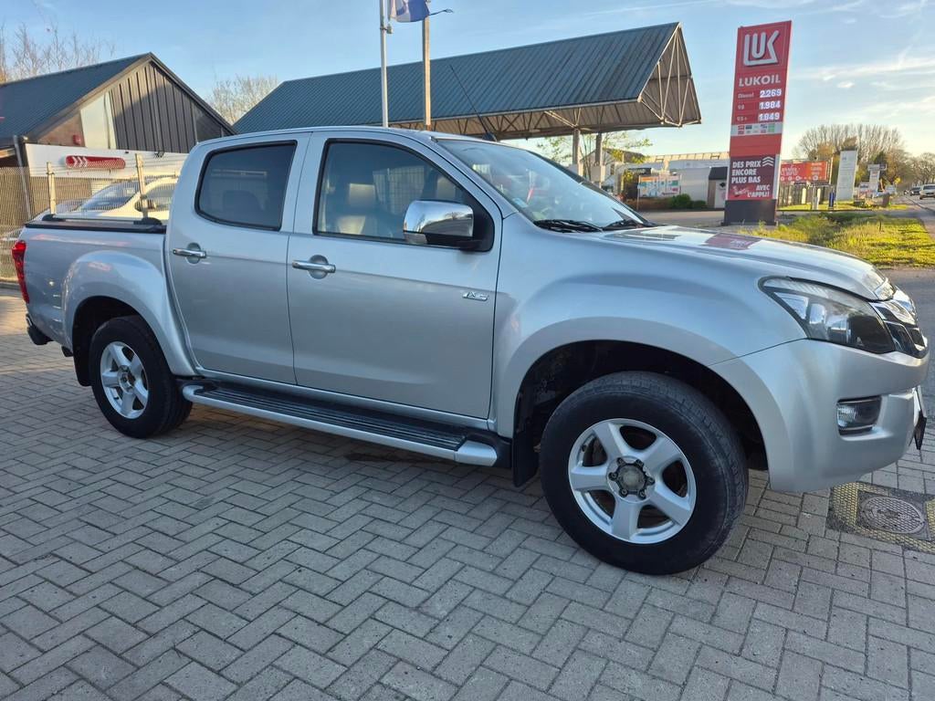 Isuzu D-max SLX pick-up full option 1ér pro, Autos, Isuzu, Cuir, Argent ou Gris, Achat, 4 portes