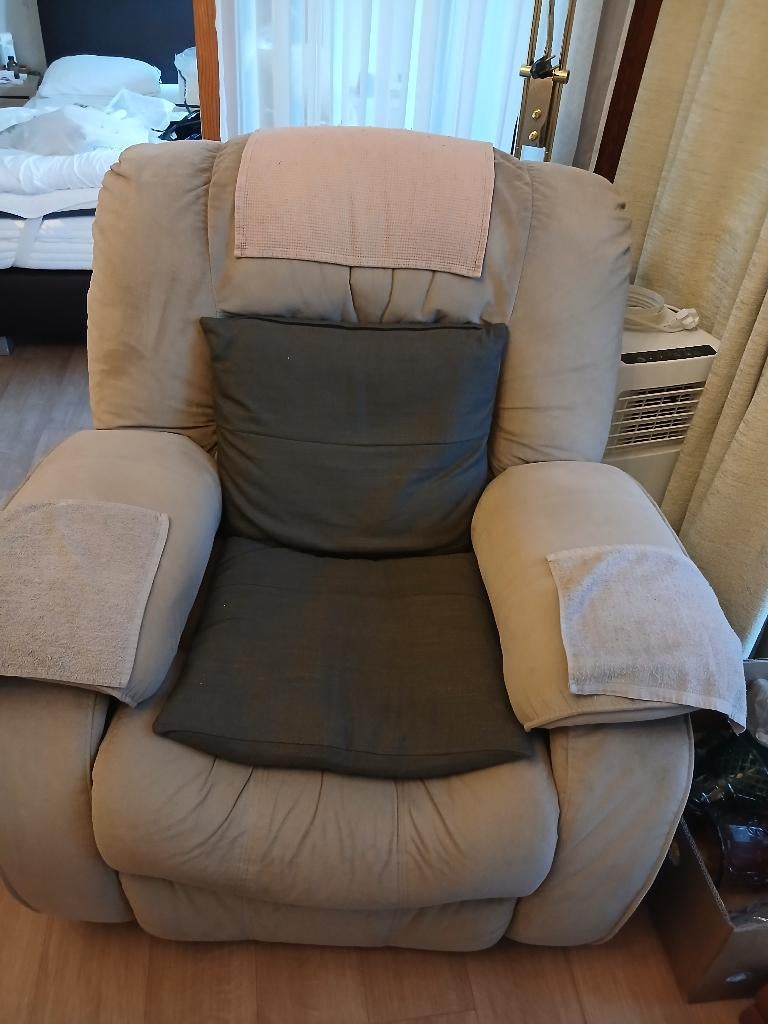 Beau fauteuil relax, Enlèvement, Comme neuf, Tissus, Moderne