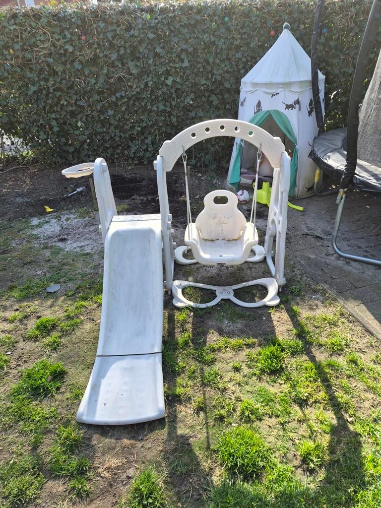 Baby speeltuin, Ophalen